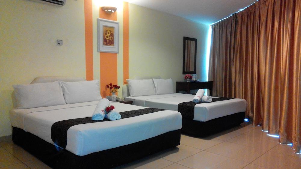 Sun Inns Hotel Sitiawan Exterior foto